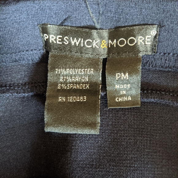 2 skirts - Picture 3 of 6